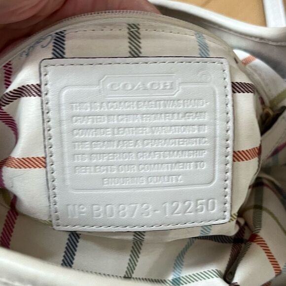 Coach Ergo Convertible Y2K Vintage Leather Tote in White - Picture 12 of 15